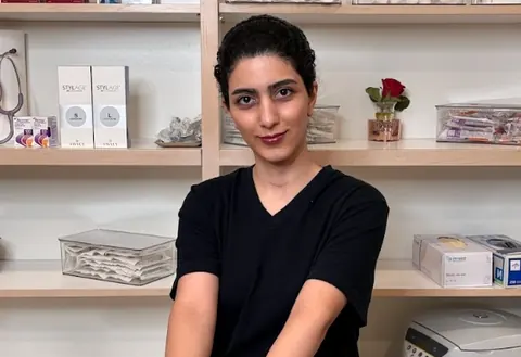 Portrait of Niloofar